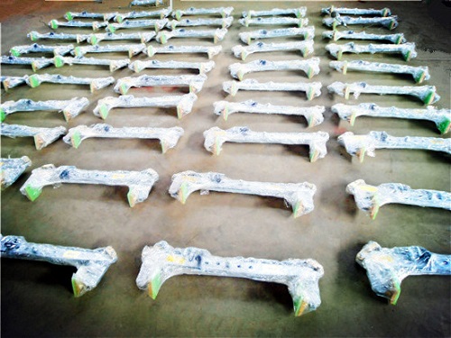 G40材質(zhì)石材夾具沒有國標(biāo)標(biāo)準(zhǔn)規(guī)范怎么辦？安全系數(shù)3倍即可！--河北東圣吊索具制造有限公司--小型攪拌機(jī)|石材夾具|液壓堆高車|手動(dòng)叉車